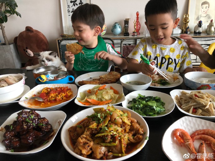 005M94J9ly4ftbrkmqvk0j30j60een18