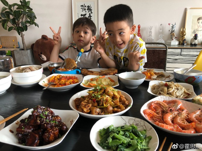 005M94J9ly4ftbrknlskzj30j60eeady