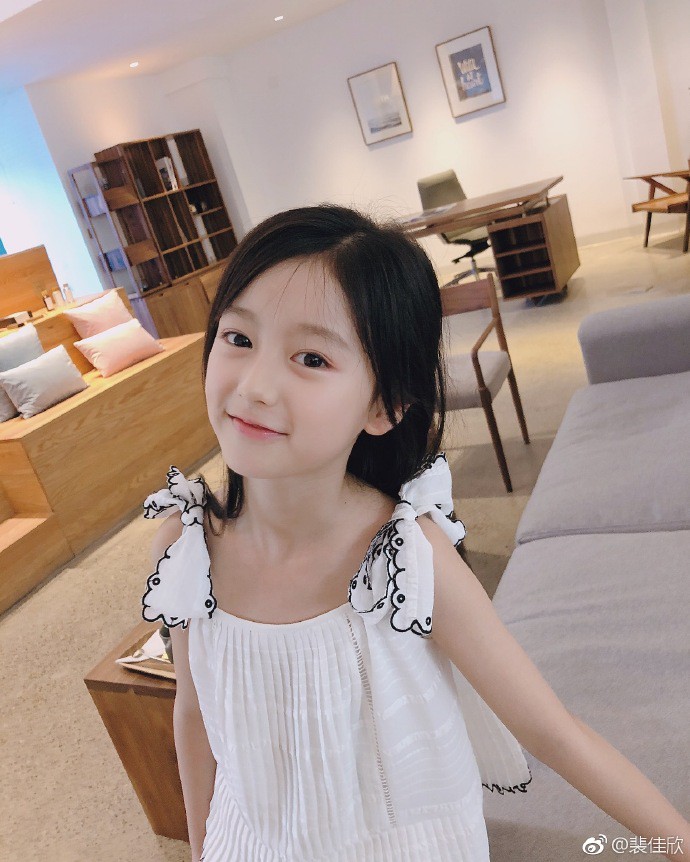 0065Jim5ly1fswz8dmm5dj30yi174495