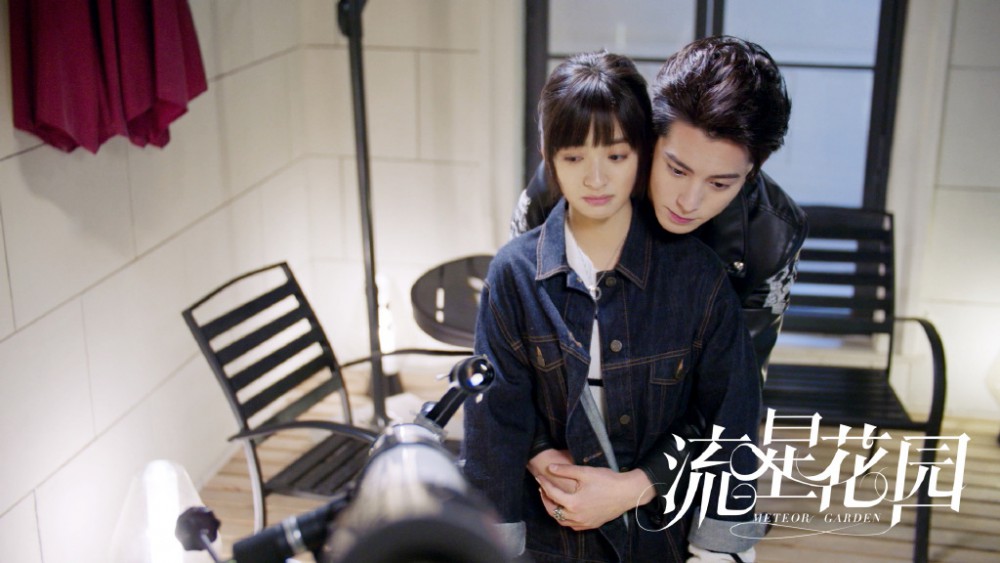 006KIJxCgy1ft3saaka1pj31hc0u0b2c