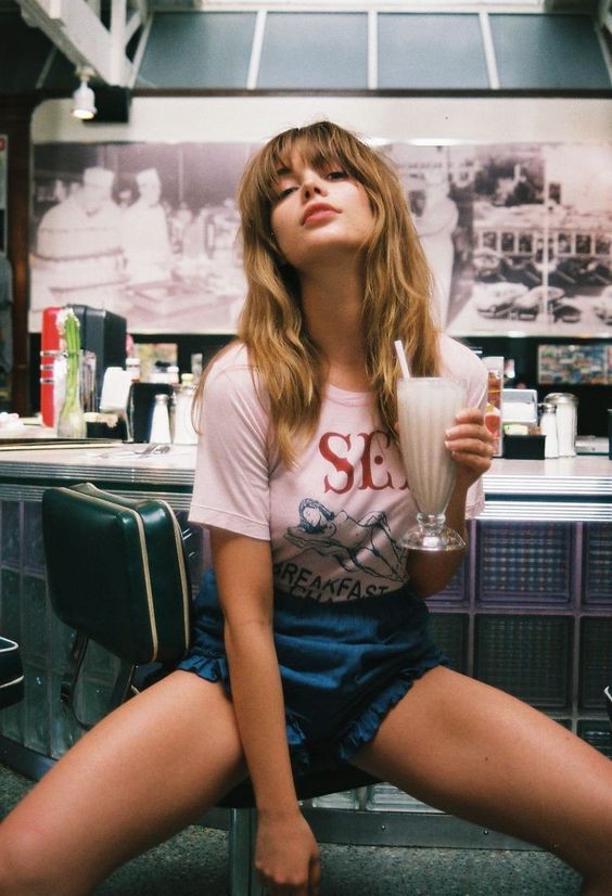 212bc36b55174e3d70aa1fb7b713a748