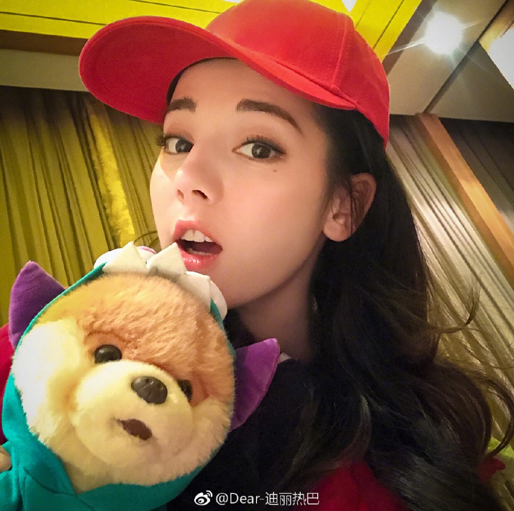 63885668ly1fqmtmq4z9xj20xc0x5e81