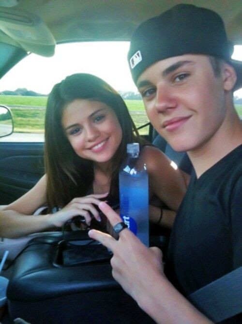 948b4fe2aa2e6ecf847a603a95ff16b2