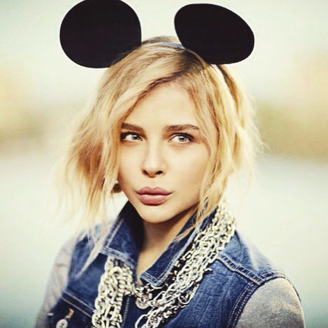 chloegracemoretz_10953629_327992564057442_356162422_n