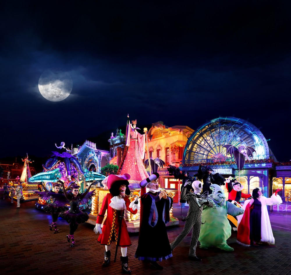 今年首度強勢登場的黑魔女將霸氣駕臨「迪士尼惡人大出巡3.0」