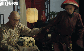 005Q8EnCly1fuah209535g309m05u7qp