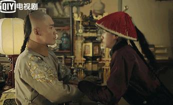 005Q8EnCly1fuah21c29bg309m05u4qp