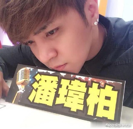 00705vAVgy1ftzs47du4nj30c80bwwfo