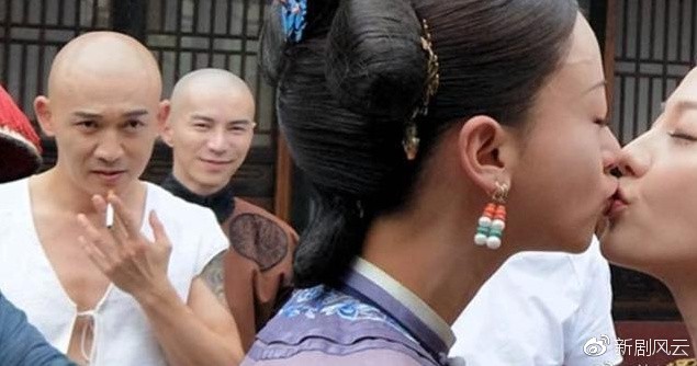 0076EdAQly1ftxgqle3u1j30hn09a7cv