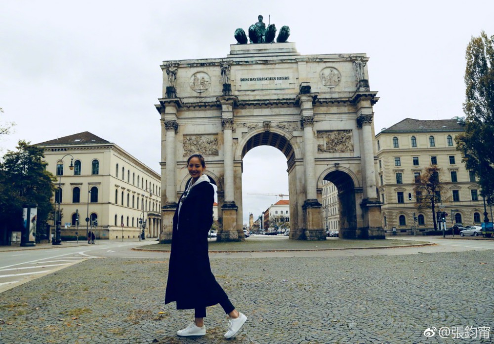 63b4ac8dgy1fkvrzufrgqj23s92mznpg