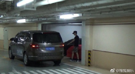 6de39d21ly1ftv8jpsii2j20t90g5h4w