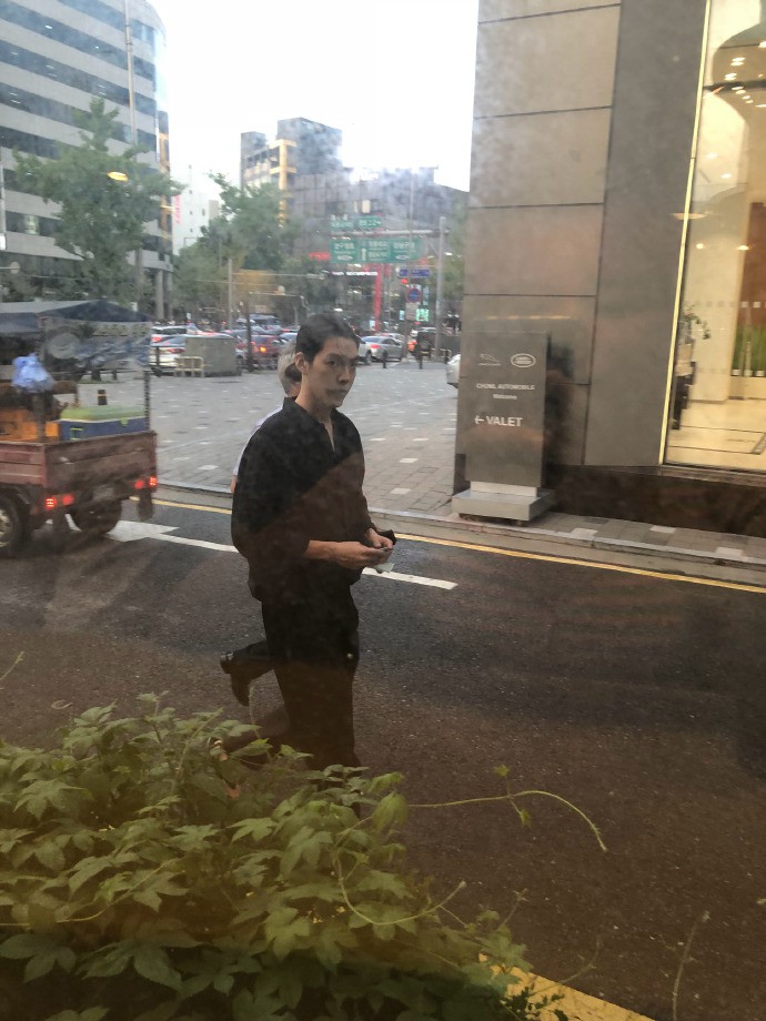 89c31fd4gy1fu3mon7ephj22c0340b29