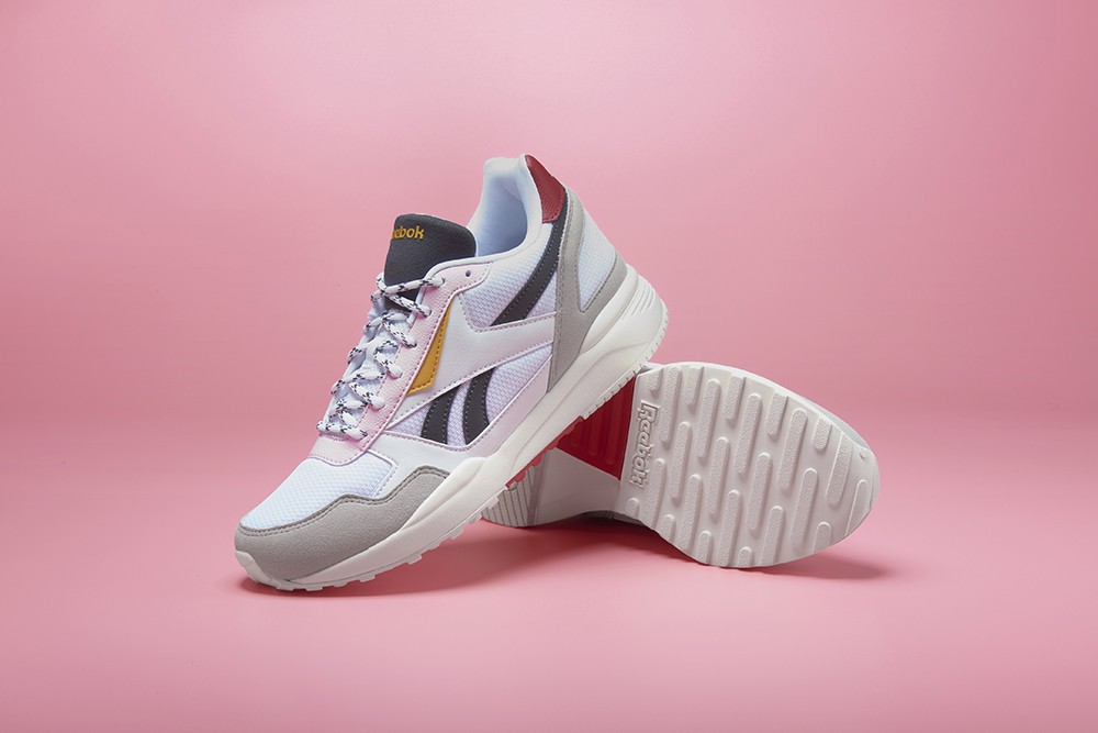 DV5169_REEBOK ROYAL BRIDGE 2.0_NT$2,250(女款)