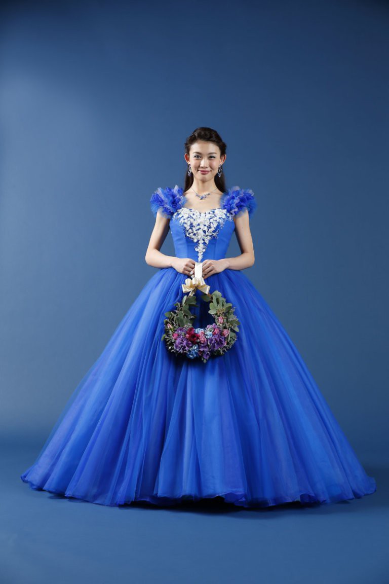 b672c52a798d1d8edf54205f40efc540-768x1152