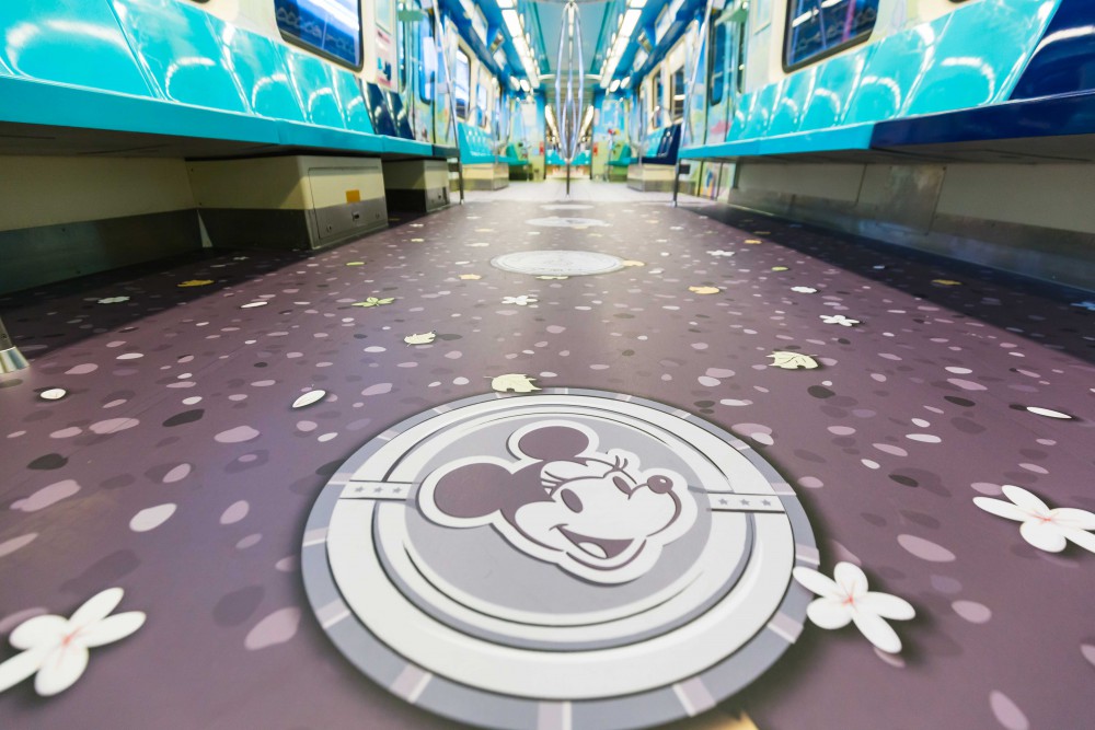 米奇趣遊台北彩繪列車26