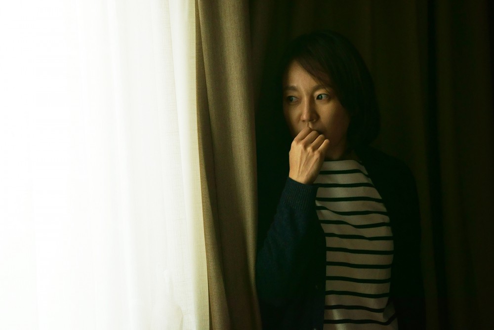 003【致命目擊】劇照_陳慶這回絲絲入扣演出賢妻良母角色