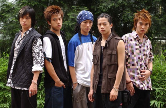 01300543298571143591294446826