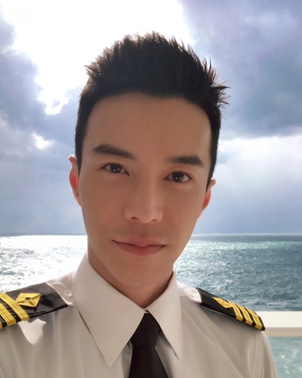 26278783_210893586147746_79740156659105792_n (1)