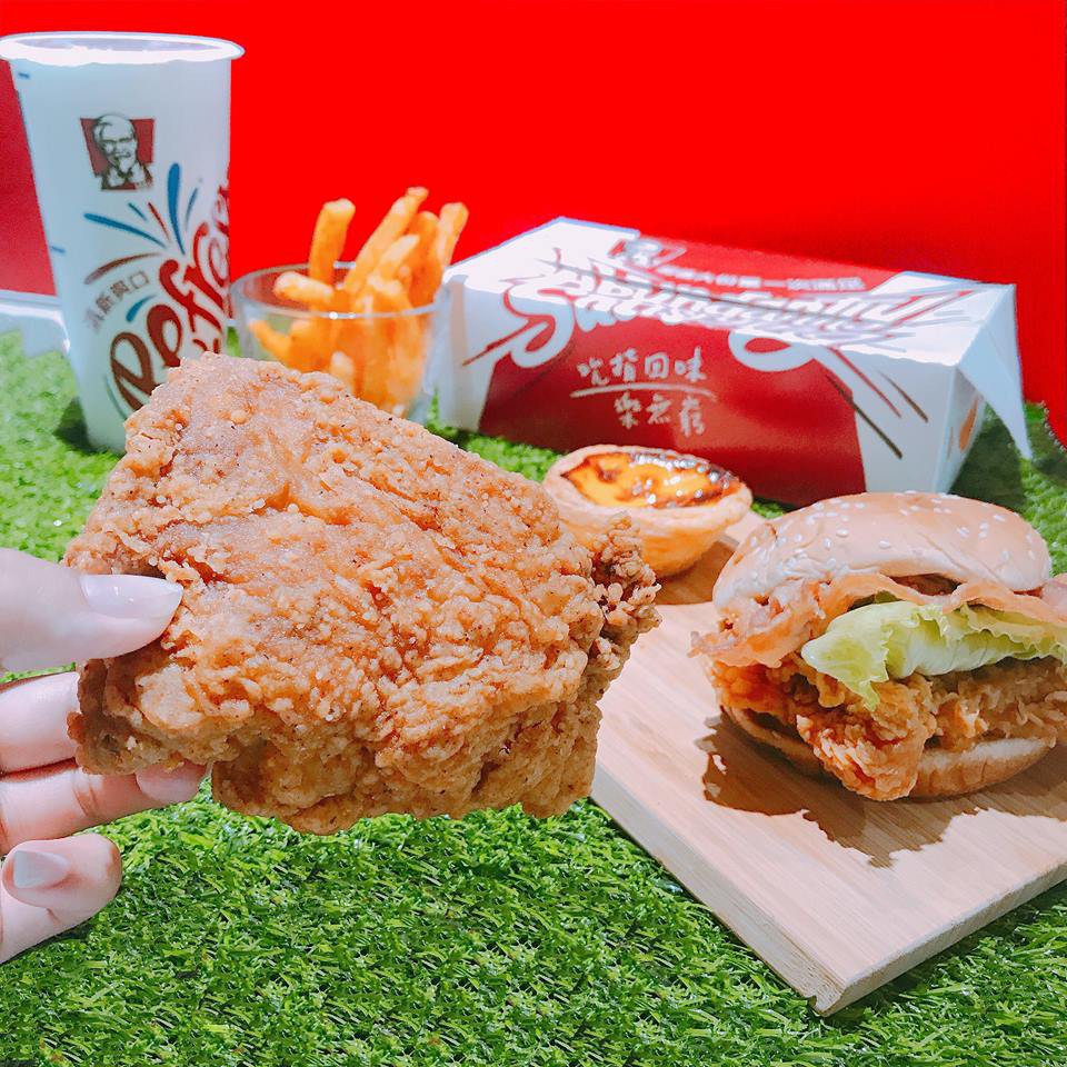 39589293_2274015172671032_2233822549463007232_n