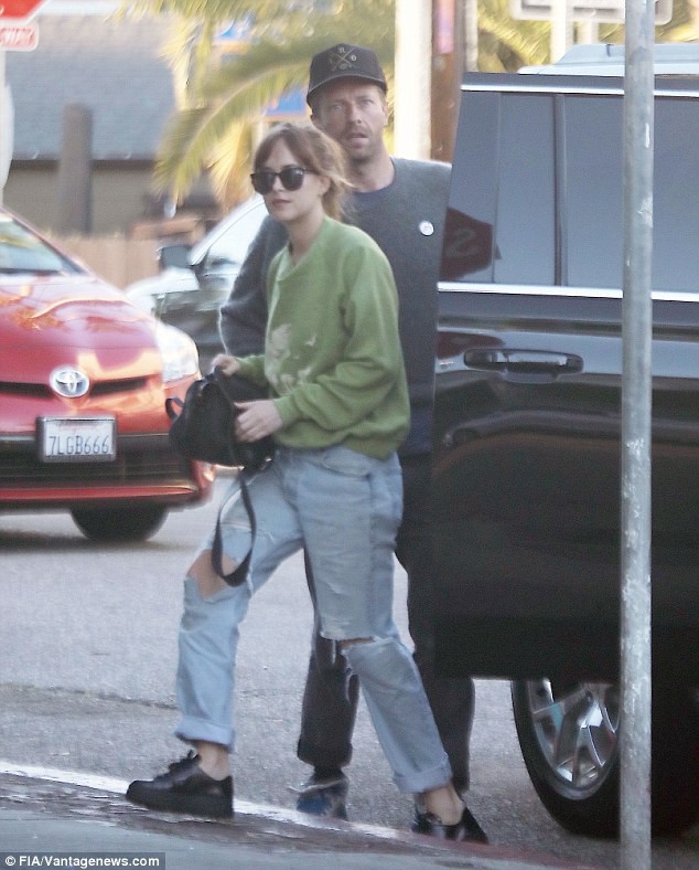 4FBA1DBF00000578-6133637-image-a-114_1536144468871