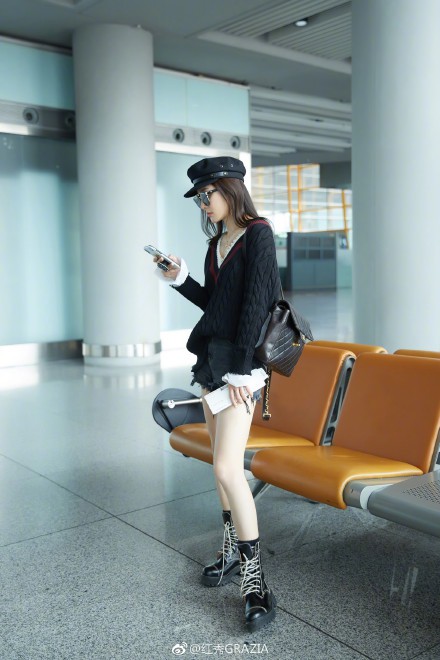 65898e57gy1fv5zopo4k2j22j63sr4qu