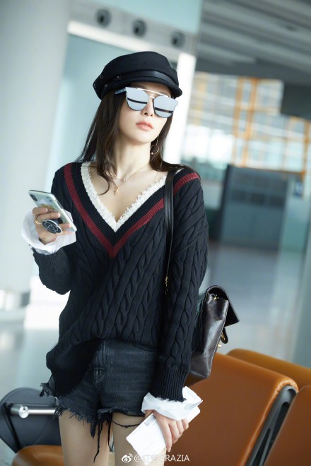 65898e57gy1fv5zpa890tj22fr3nm4qt