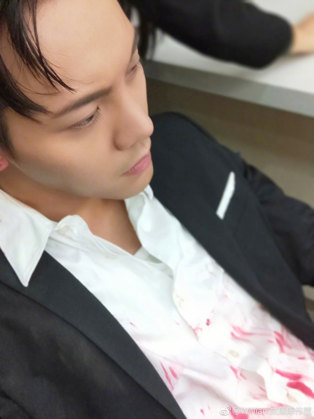 6613c235ly1flfj6tw24tj21w02io1kx