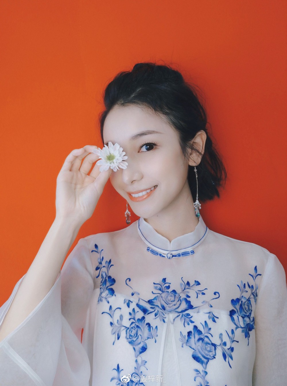 75d4414dgy1fu7aooo470j22652wwhdt