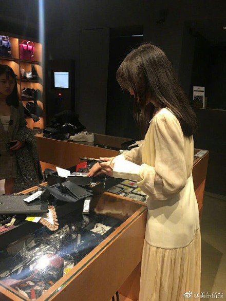 8da70a60ly1fvd22kkwewj20hs0npq5e