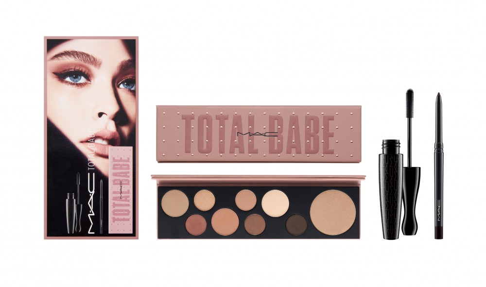 MAC18AN_玩色套妝-眼彩組-TotalBabe_優惠價NT$1620