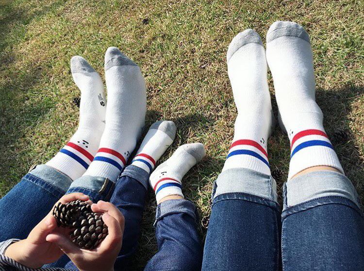 socks appeal® X Sticky Monster è¯åç³»å_éæ§éå襪親å