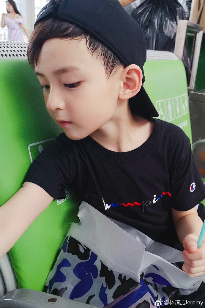 0061qjnEgy1fsxta56h6cj30tx18w7wh