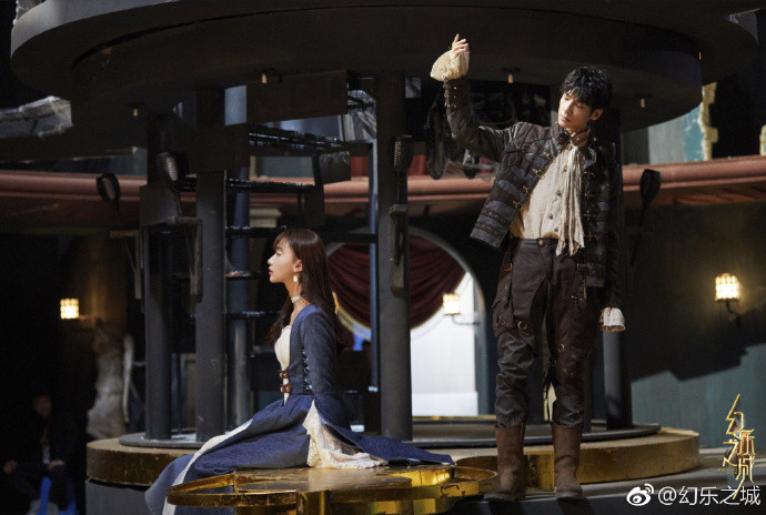 00783Qshgy1fwey49ubzcj31kw129e84