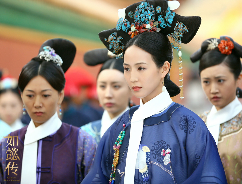 13663b9538bf4ed9ad4965967edceefd