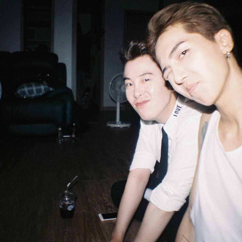 42649419_1900082023632197_2218115093852323840_n