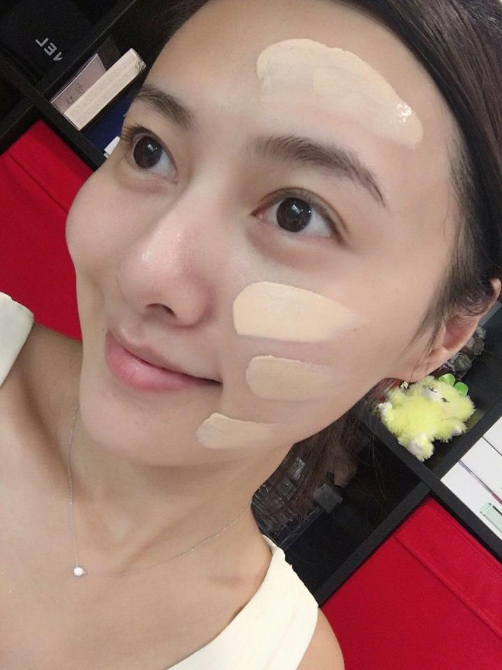 42744703_908073159378280_7142109762287566848_n