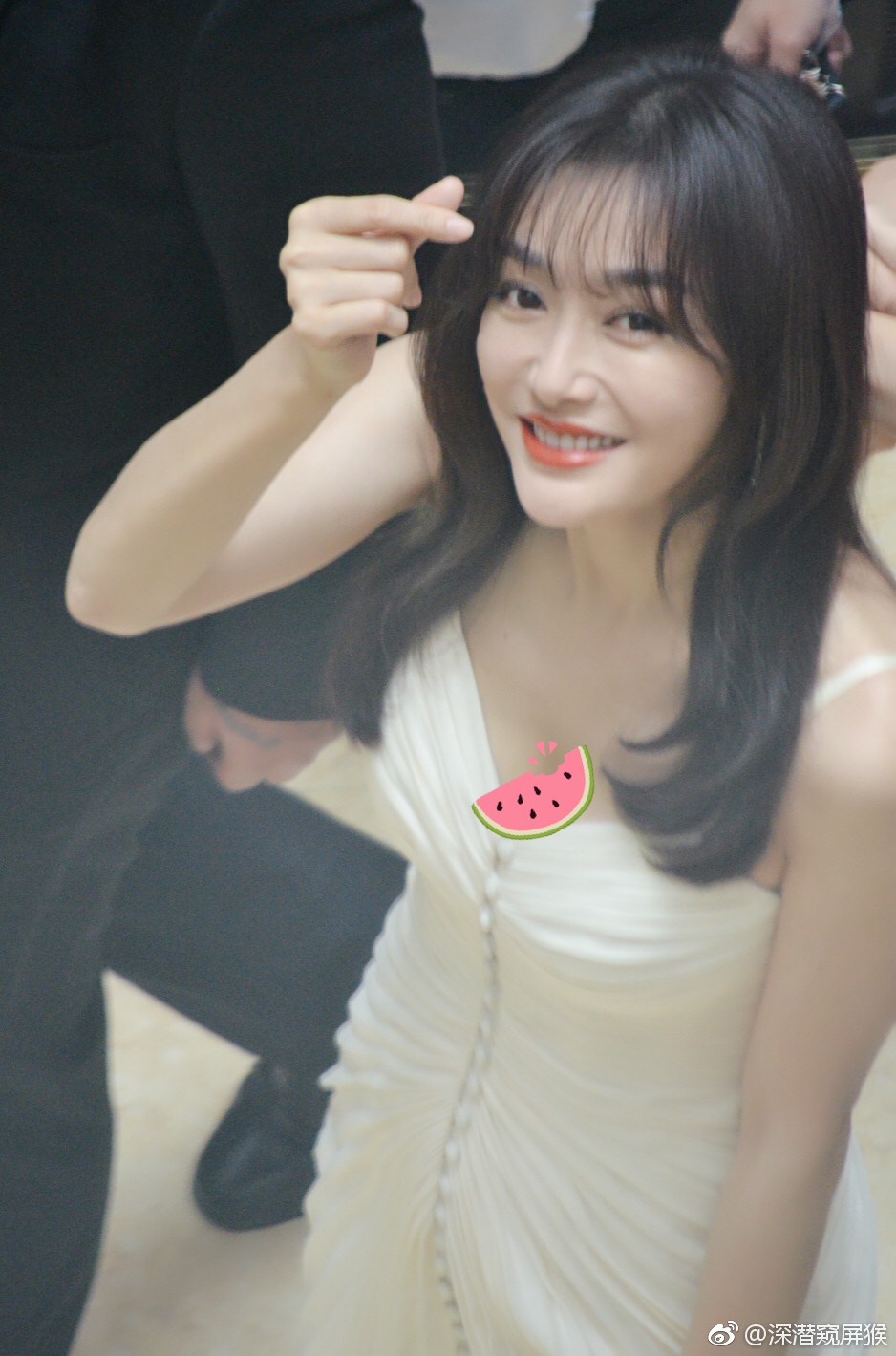 88fd64e3gy1fvqurf03vej20q213fb29