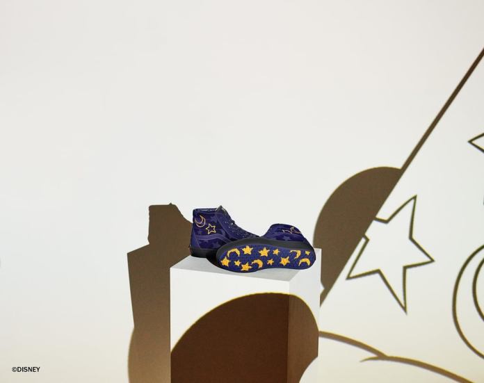 Disney-Mickey-Mouse-Vans-Sneaker-Collection-2018_jsjna78q2