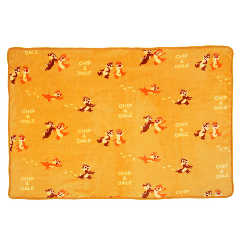 Q119MCO_PLUSH_BKT_CD_1