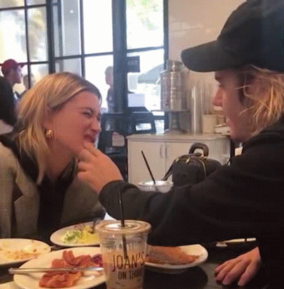 c72d2416gy1fwdcbog8ggg20b20b9u13