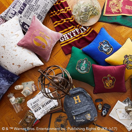 harry-potter-platform-9-3-4-pillow-cover-c (1)