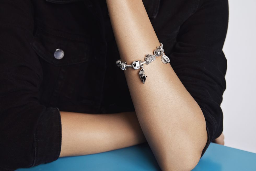 pandora-chr18-disney-08-1540803582