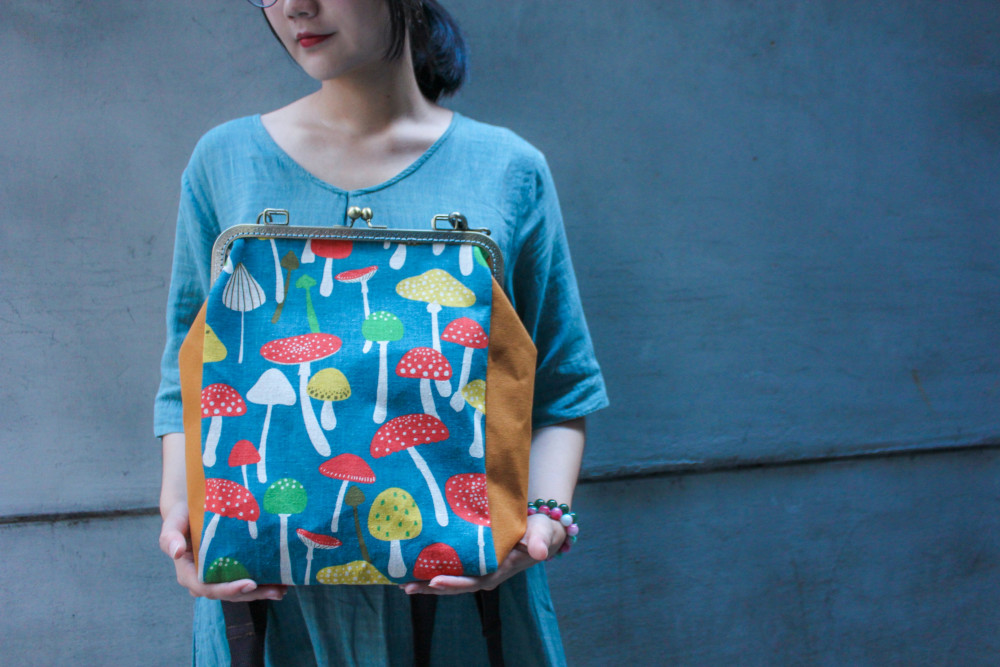 誠品生活expo|肖年頭家夢想嘉年華|森李sunli|日本花布復古後背包|推薦價1,800元。