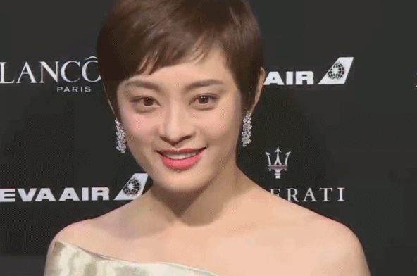 006DBVQZgy1fxc0bakdlmg30gg0awe81