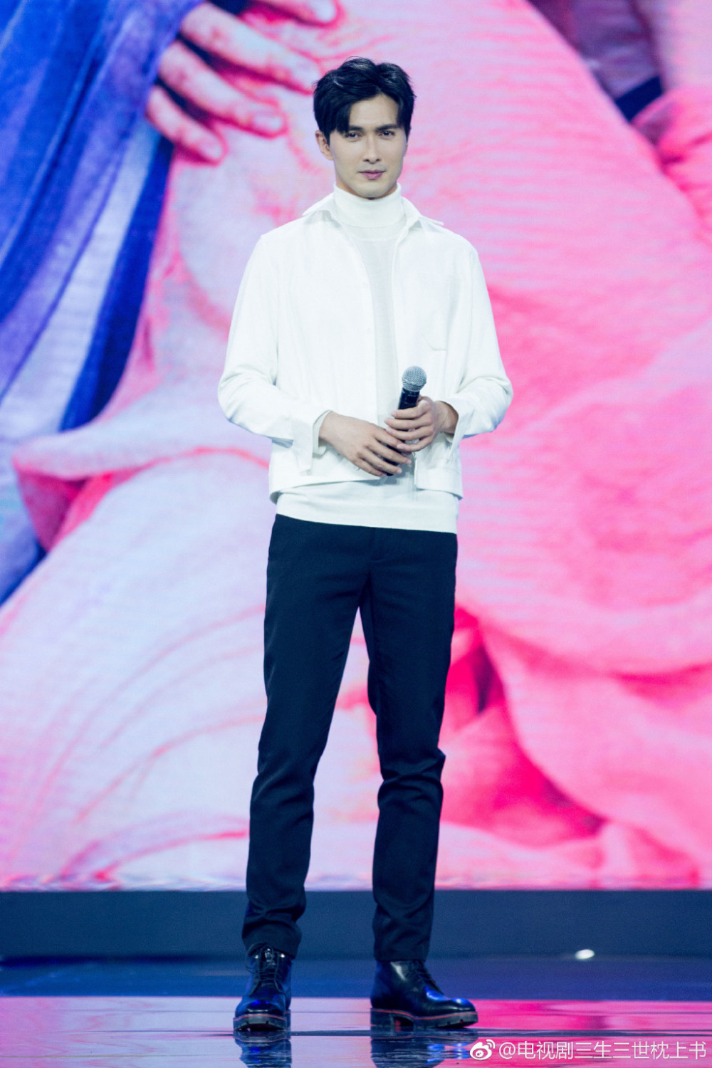 0071OIOely1fx1n93zslgj32ge3oku0x