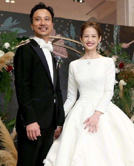 d17d749dgy1fxd405ry23j20t5109q7e