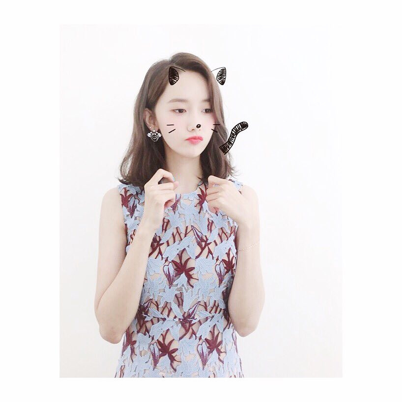 yoona_lim_36598414_2151407388422671_4375152935256981504_n