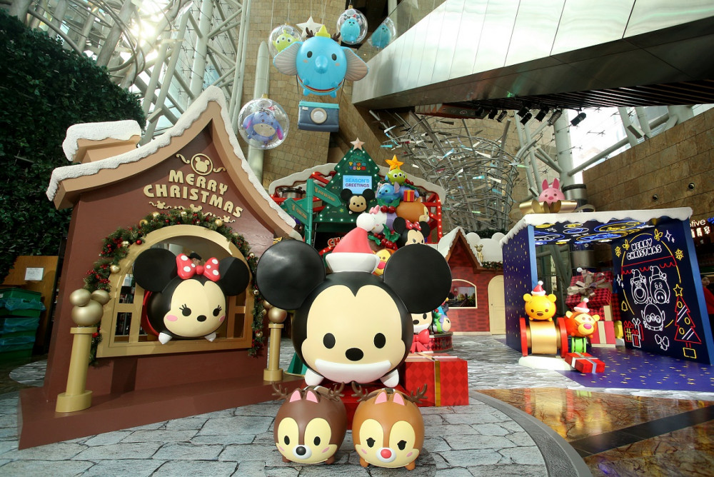 迪士尼 《TSUM TSUM 聖誕市集聖誕市集 》 (1)