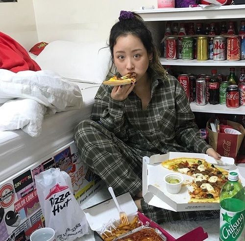 63d8a70e96de9541e83a6626763662c1