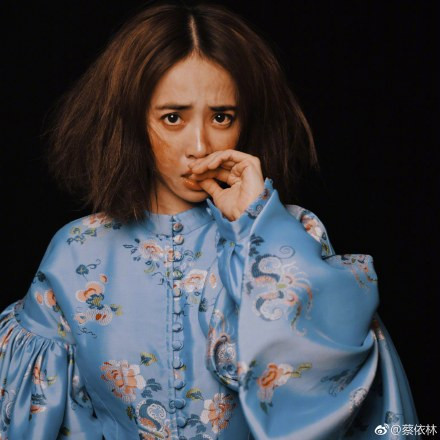 67dfe971gy1fxuxjm09vqj233k33ku10